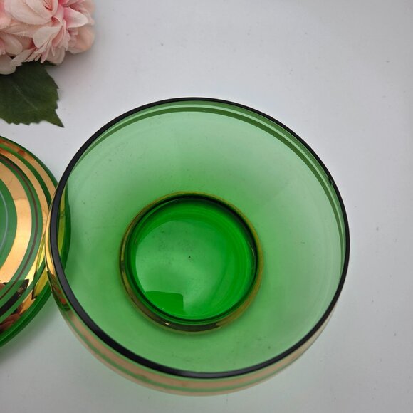 Vintage Bohemian Green Glass Lidded Candy Dish With Gold Stripes Mid Century - Picture 7 of 16